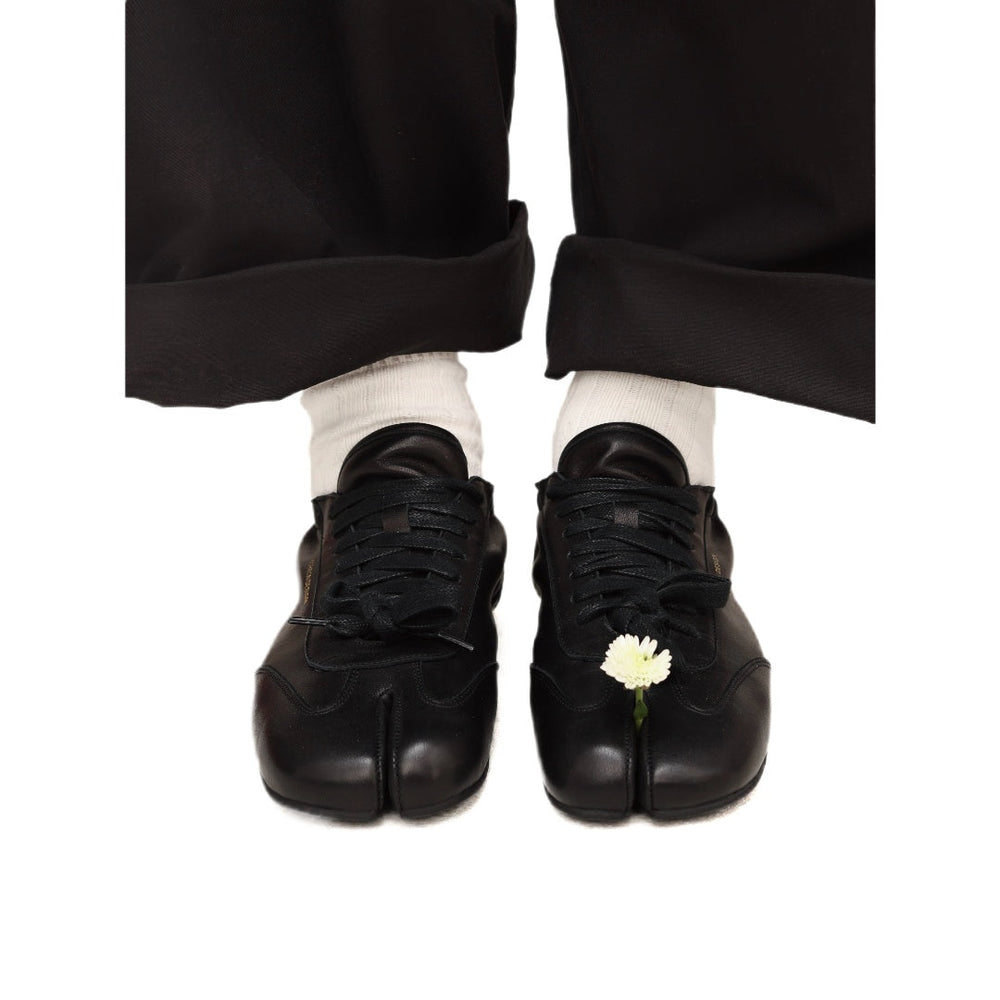 What Are Tabi Shoes? A Guide to Split Toe Shoes and Sneakers
