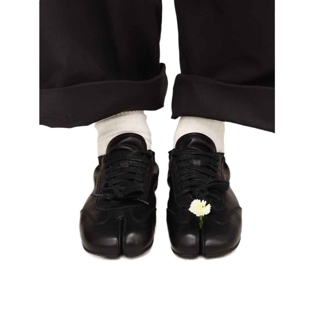 What Are Tabi Shoes? A Guide to Split Toe Shoes and Sneakers