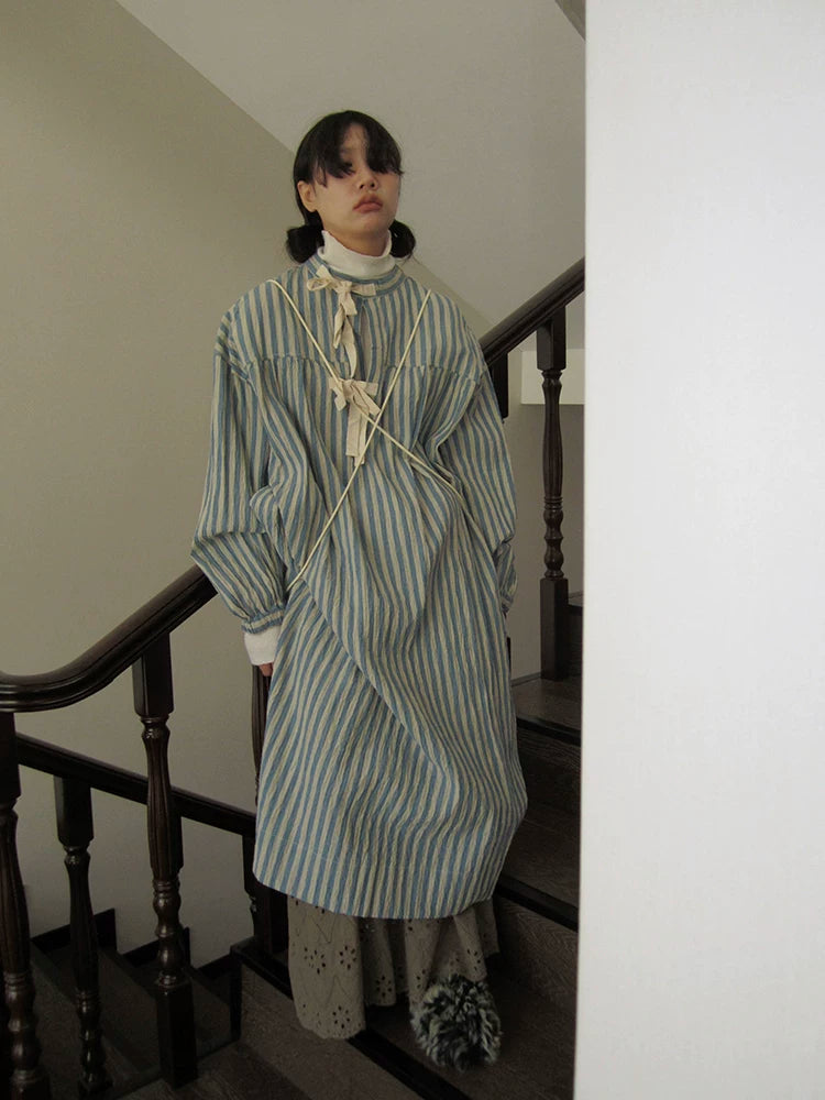 Lockeres Streifen-Hemdkleid