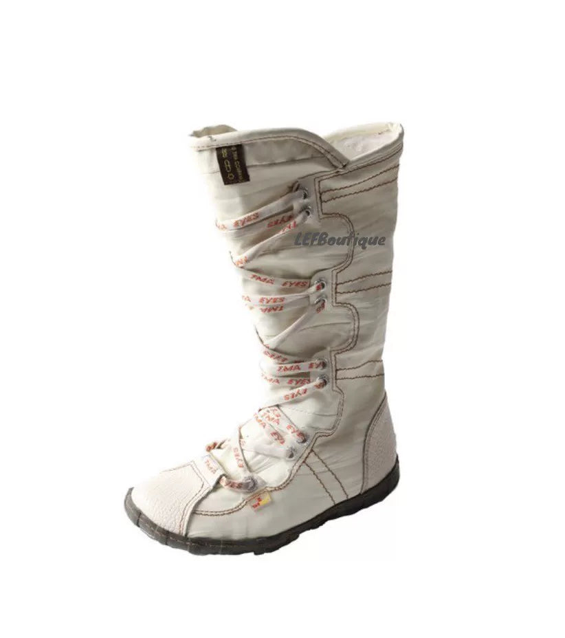 Lace Up Snow Boots