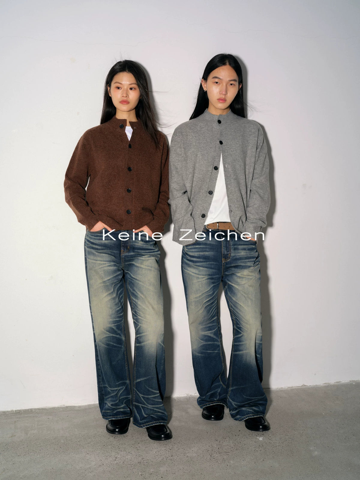 Relaxed Straight-Leg Gradient Blue Vintage Washed Jeans