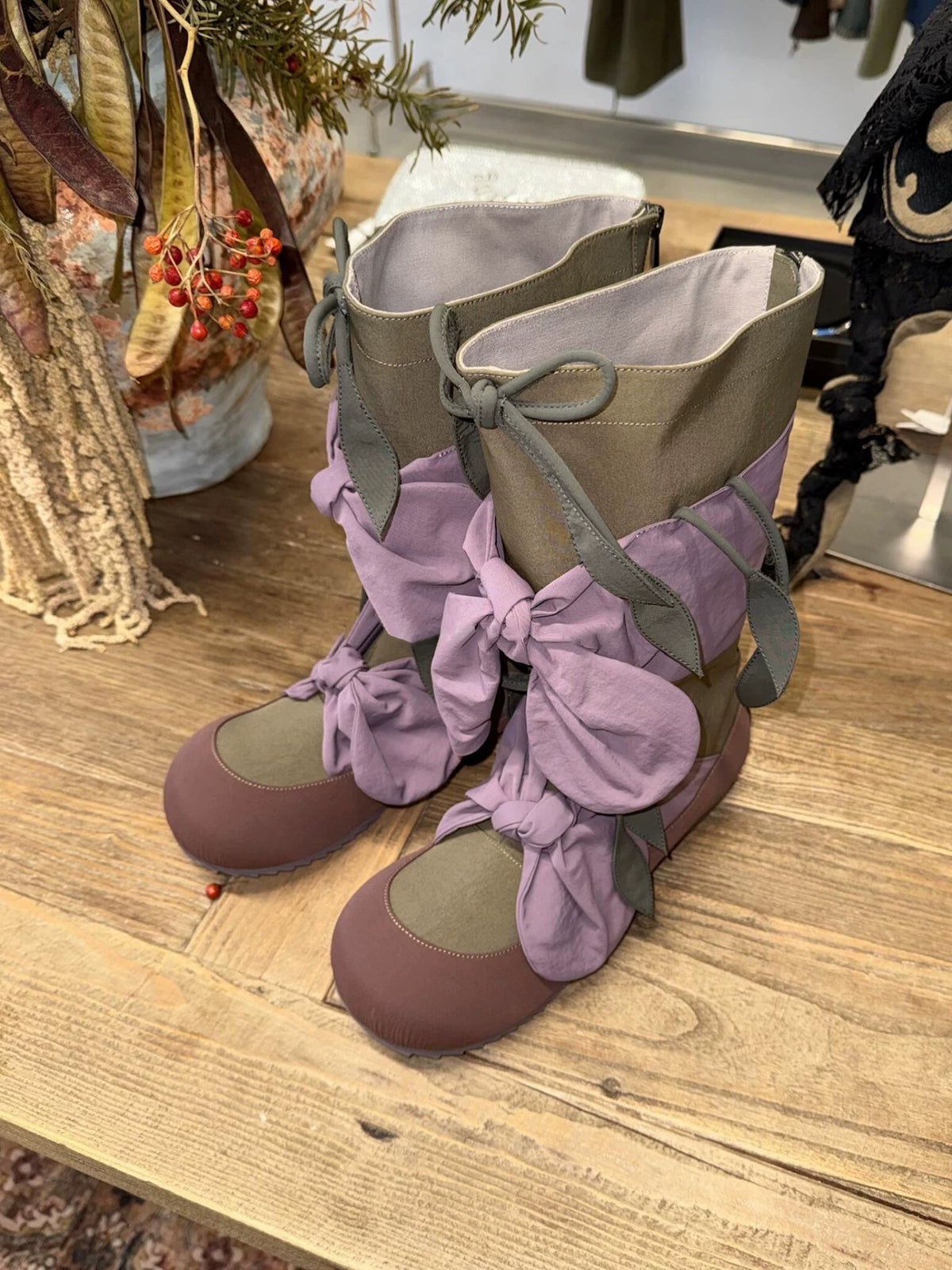 Round Toe Bow Detail Mid-Calf Boots product photo