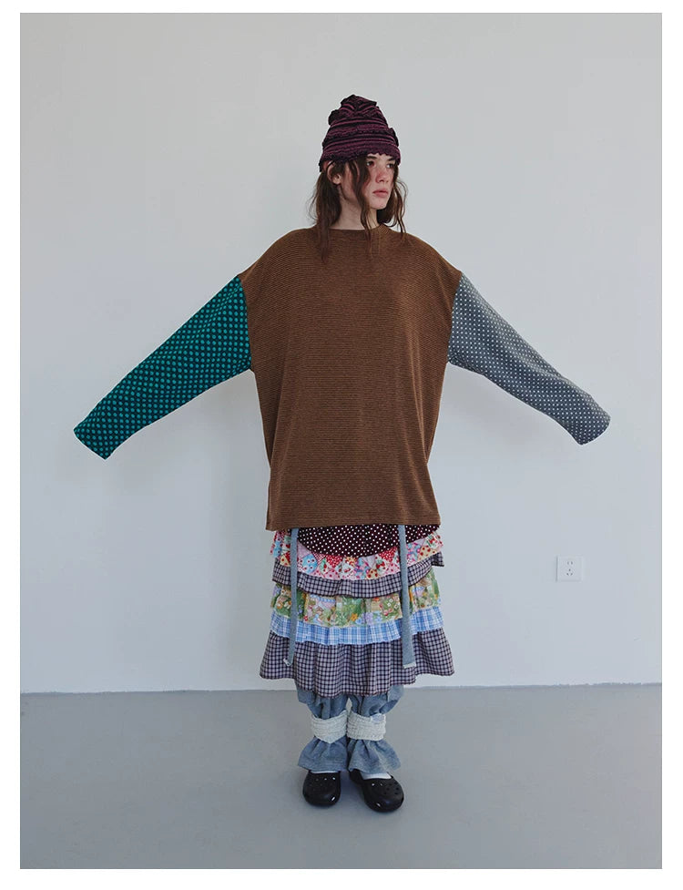 Langarm-Sweatshirt mit braunen Streifen und Polka Dots