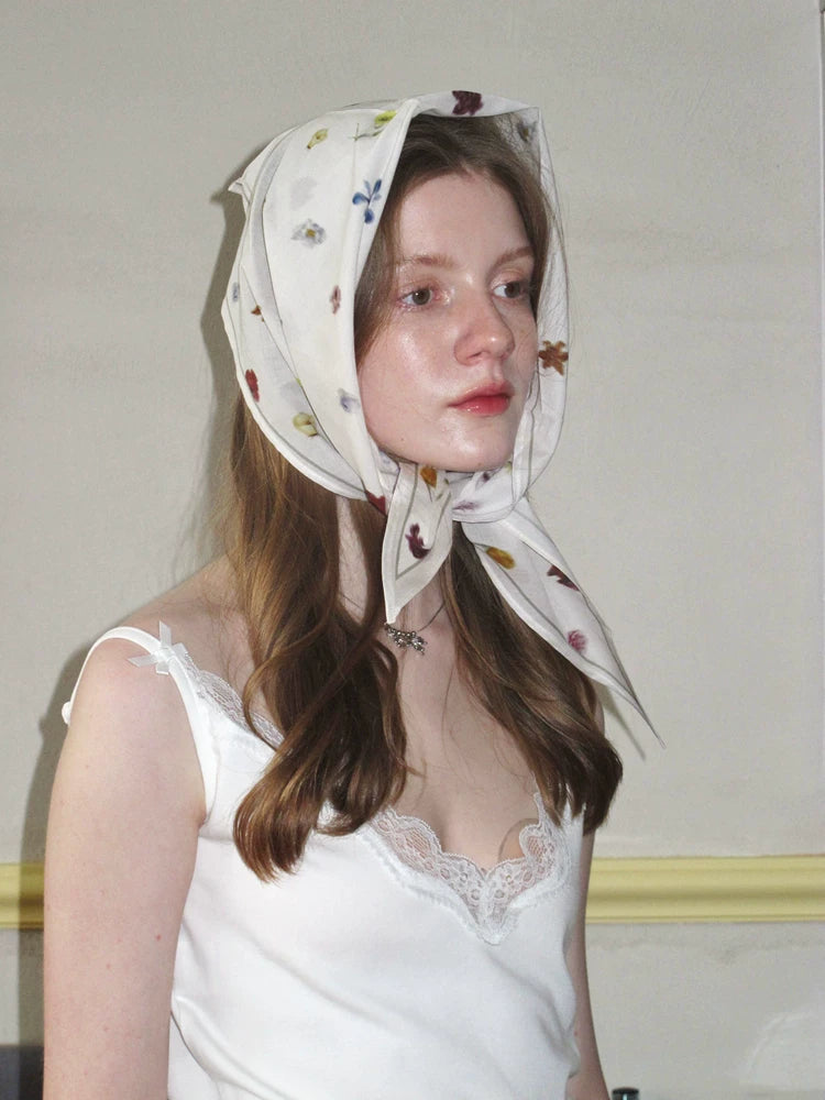 Women's Floral Triangle Headscarf – French Style Spring Summer Bandana