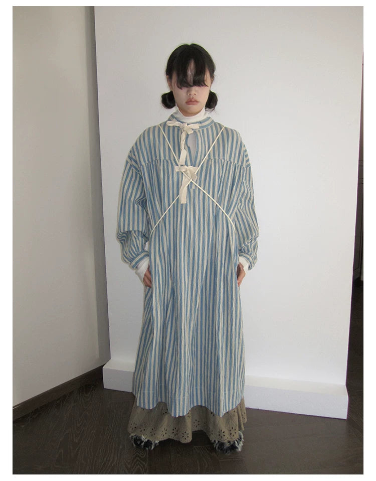 Lockeres Streifen-Hemdkleid