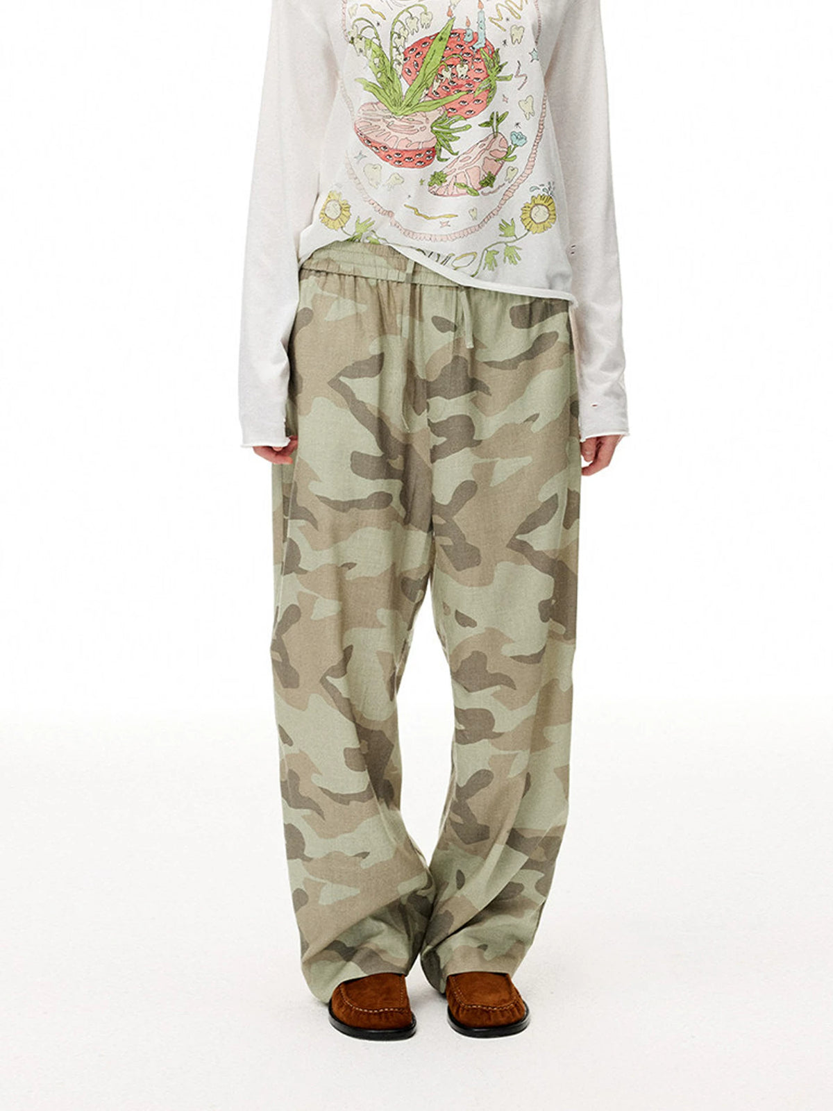 Camouflage Print Straight Leg Pants