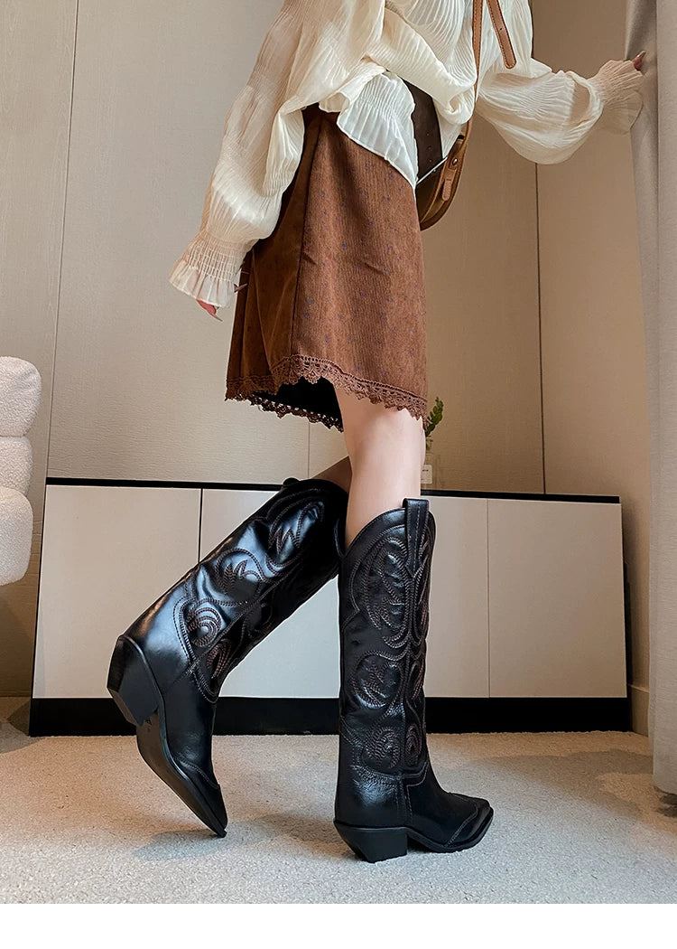 Women's Embroidered Pointed Toe Western Knee-High Boots