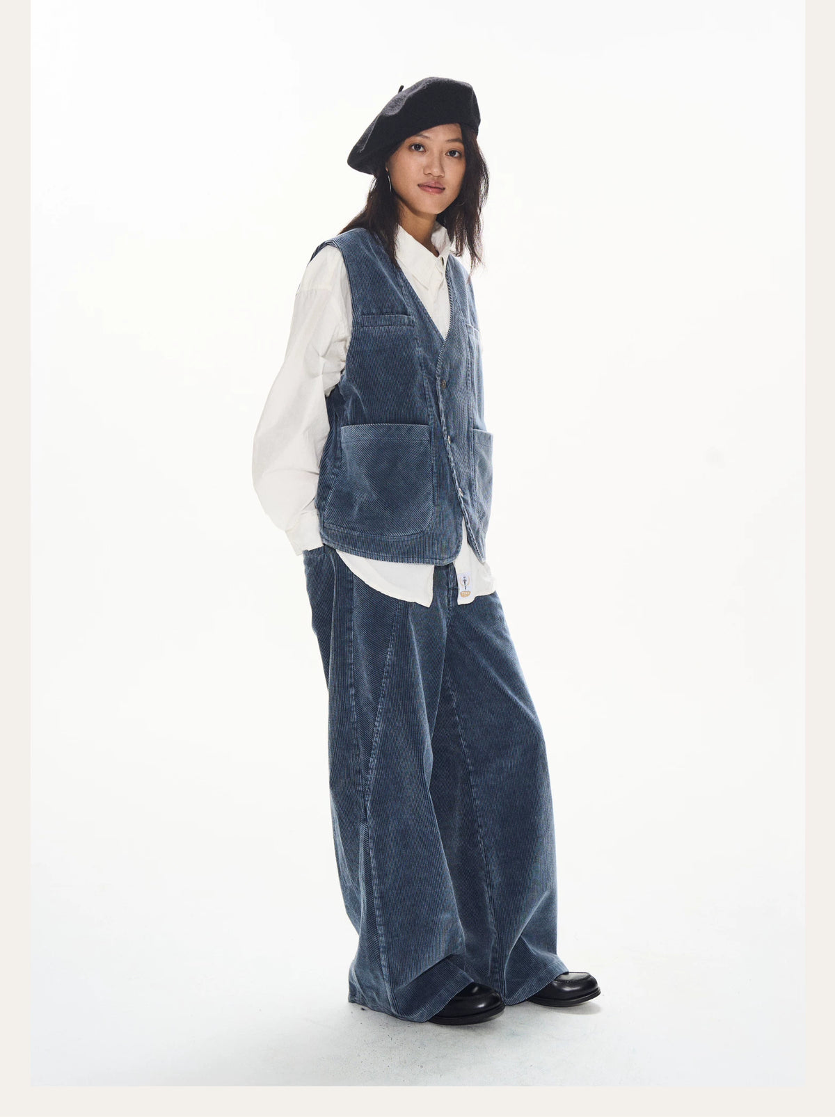 Washed Corduroy Denim Vest model view