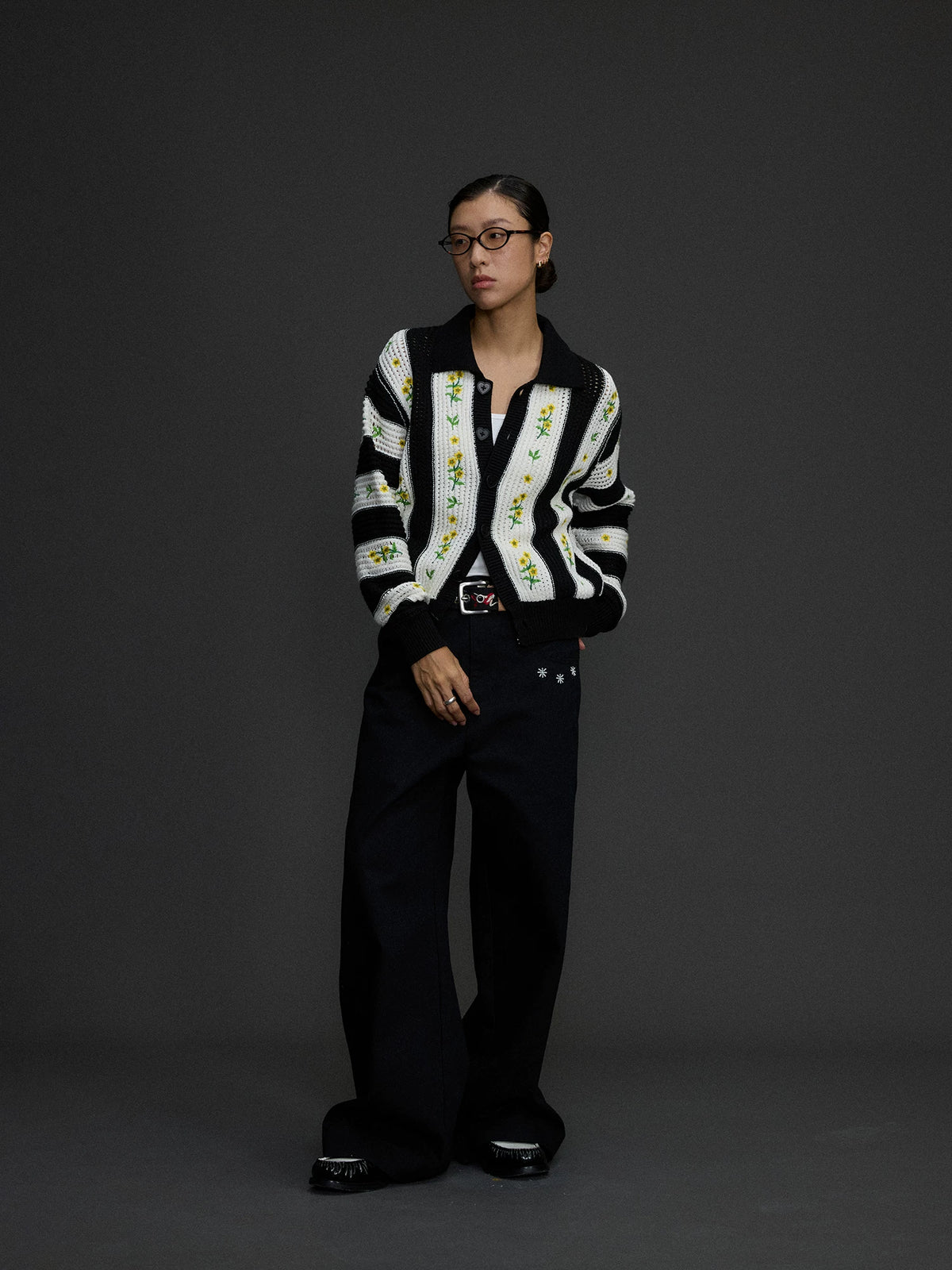 Contrast Floral Embroidered Cardigan