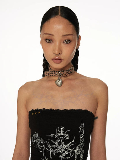 Leopard Print Heart Pendant Choker worn view