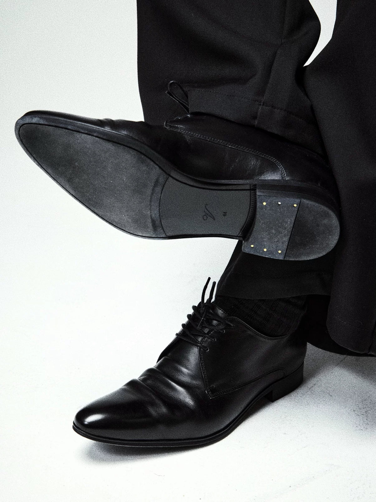 VOWPROGRESS Italian Calfskin Wrinkle Derby Shoes - 360 view 3