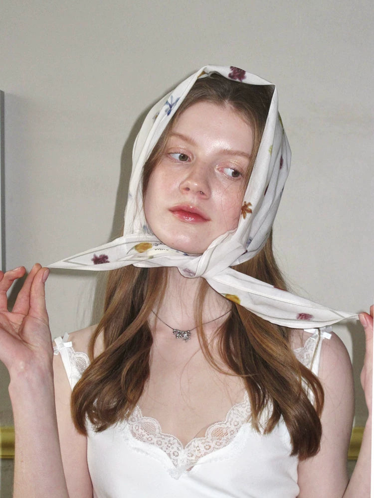 Women's Floral Triangle Headscarf – French Style Spring Summer Bandana