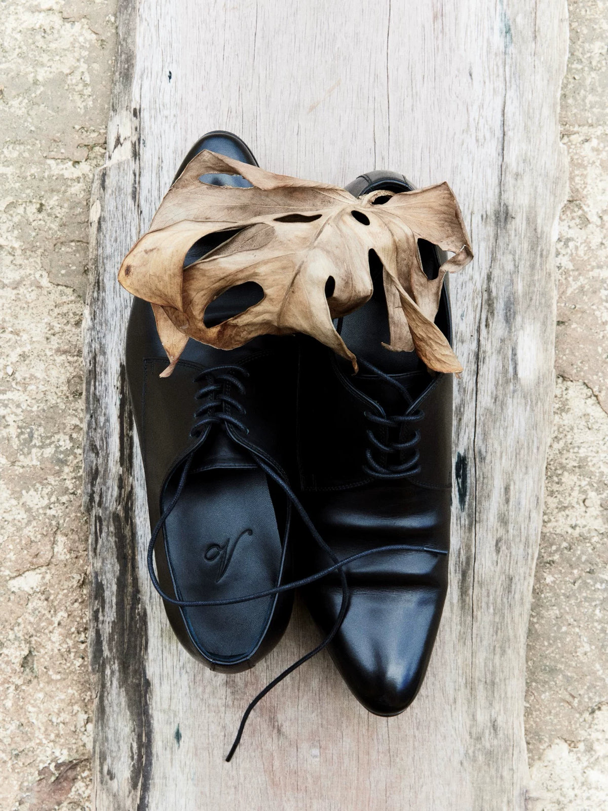 VOWPROGRESS Italian Calfskin Wrinkle Derby Shoes