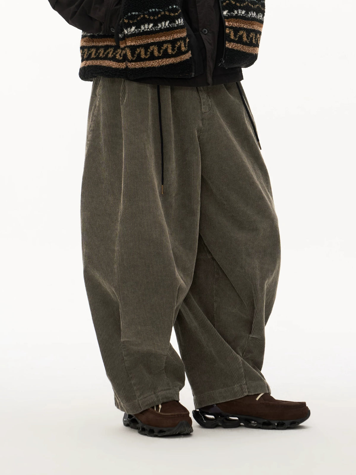 Washed Corduroy Balloon Trousers in brown product photo