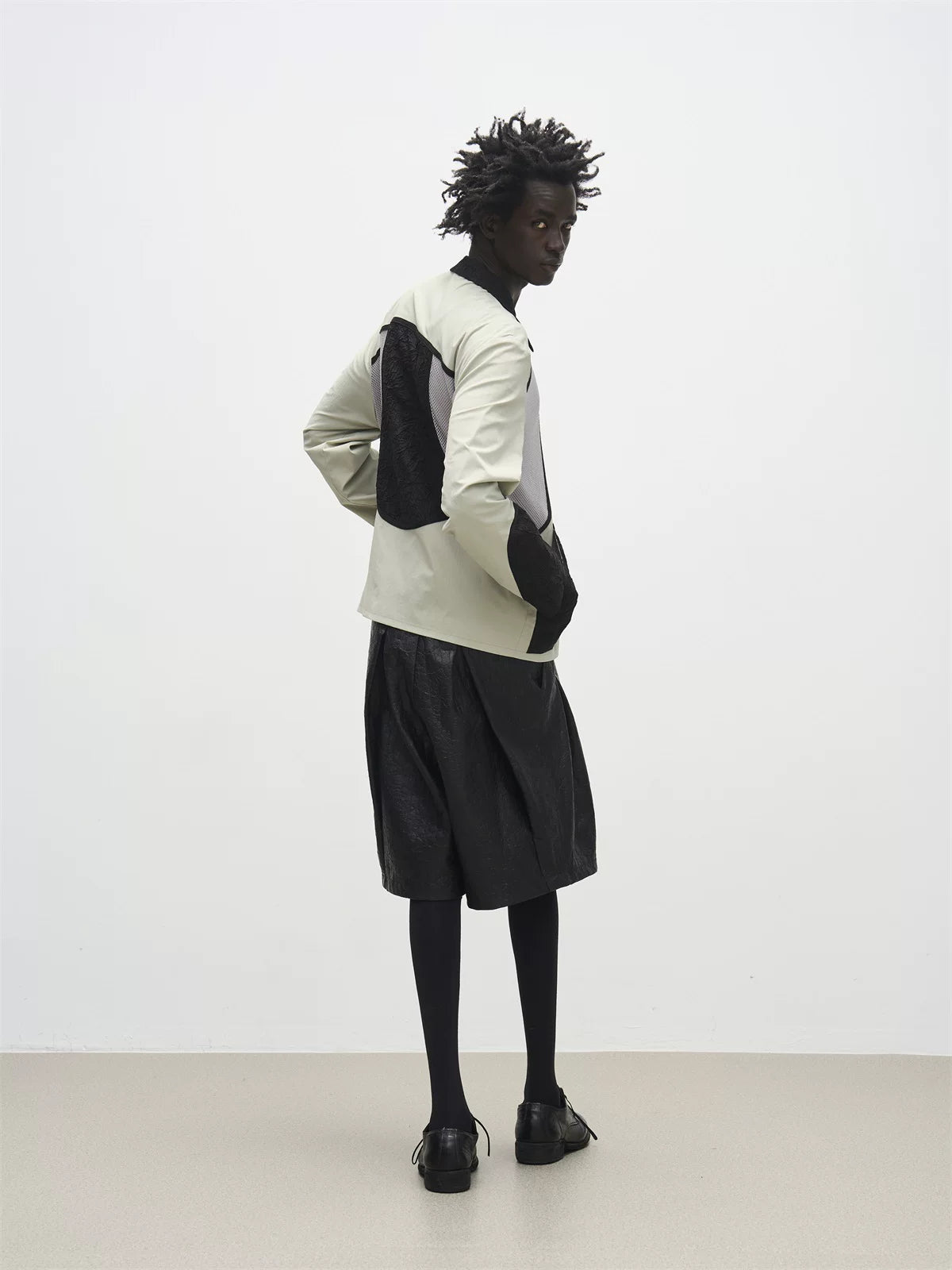 7440 37 1 Textured Nylon Mesh Panel Collared Jacket