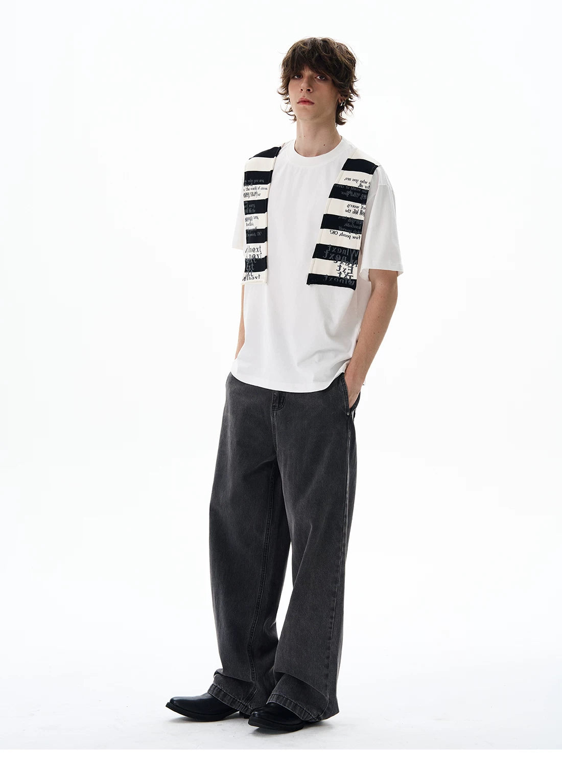 Graphic Knit-Panel Short-Sleeve T-Shirt