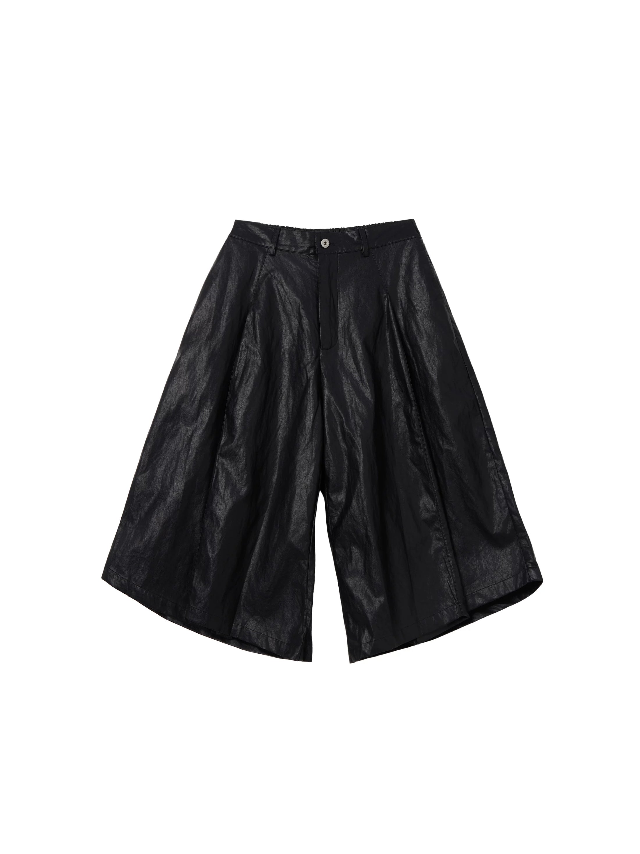 Unisex Black PU Leather Pleated Bermuda Shorts