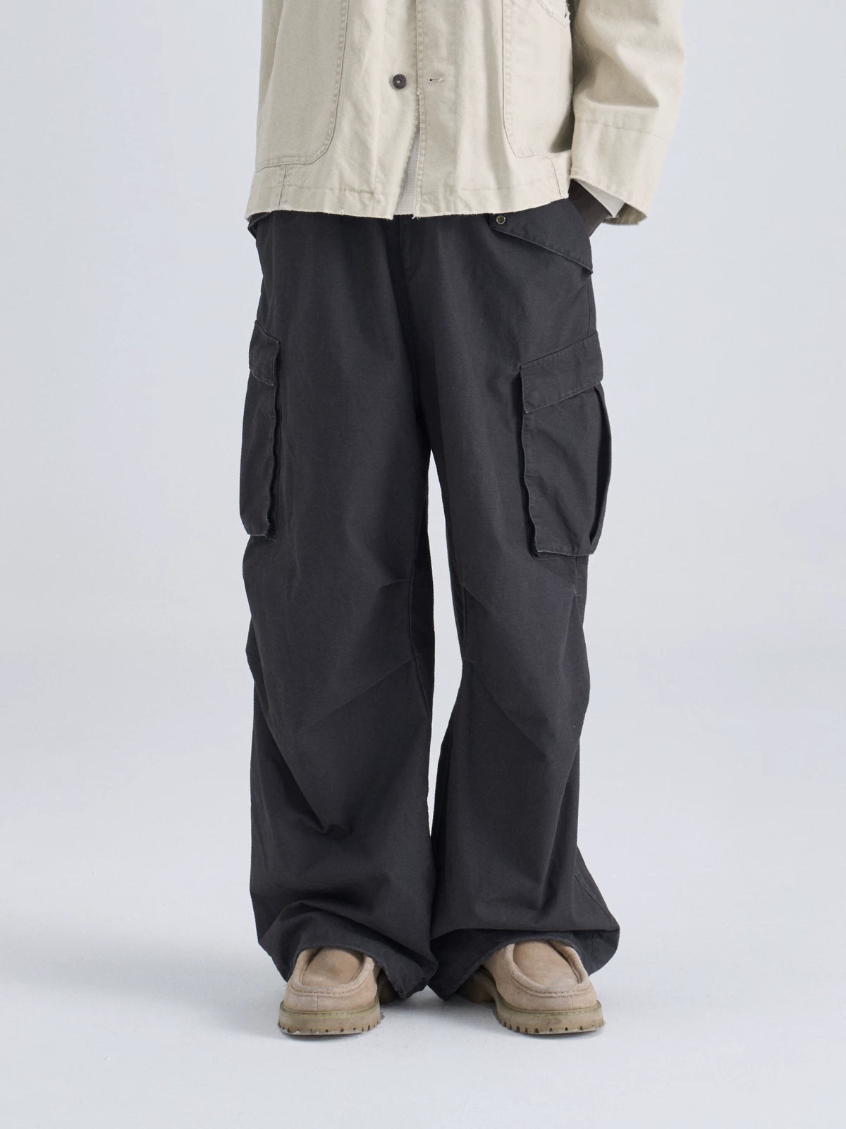 Washed Utility Cargo Pants model view