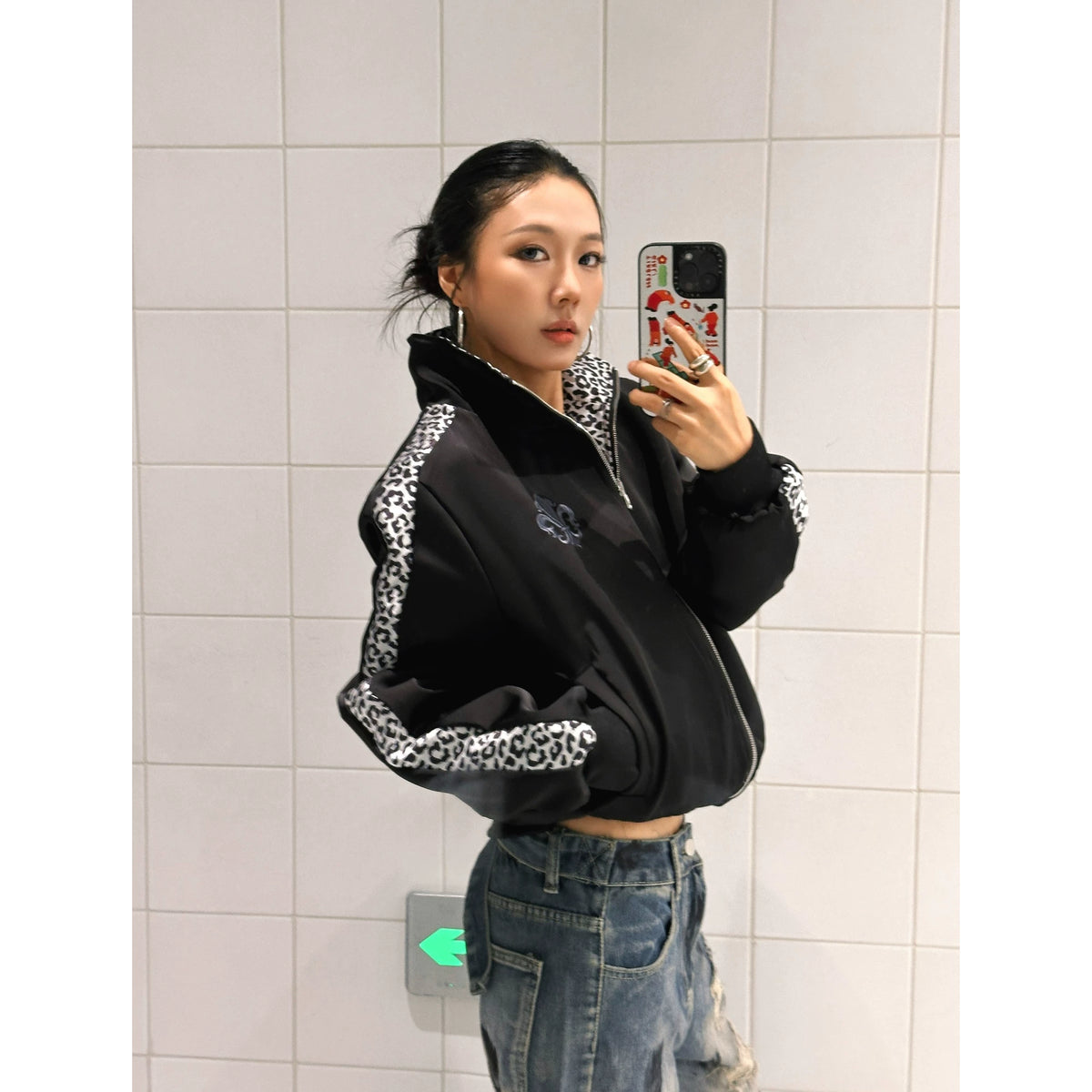 Wendbare Leopardenmuster-Jacke mit Kragen