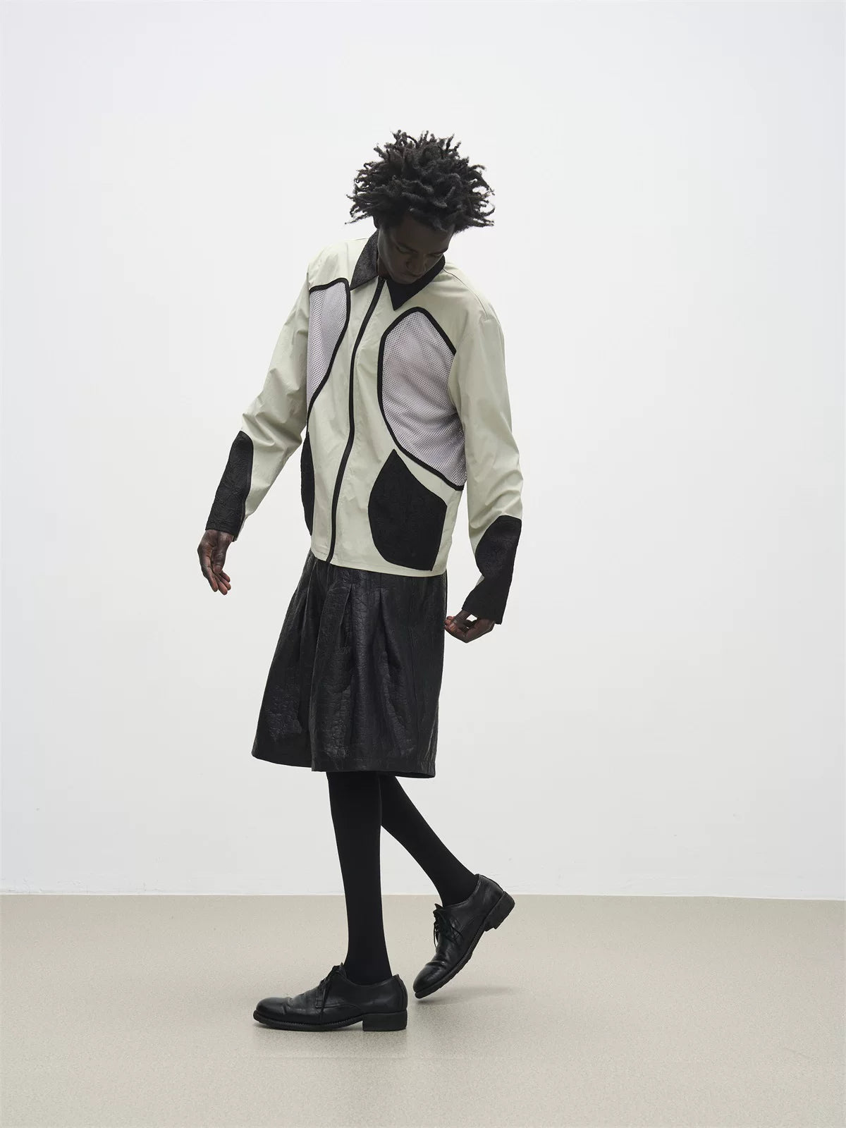 7440 37 1 Textured Nylon Mesh Panel Collared Jacket