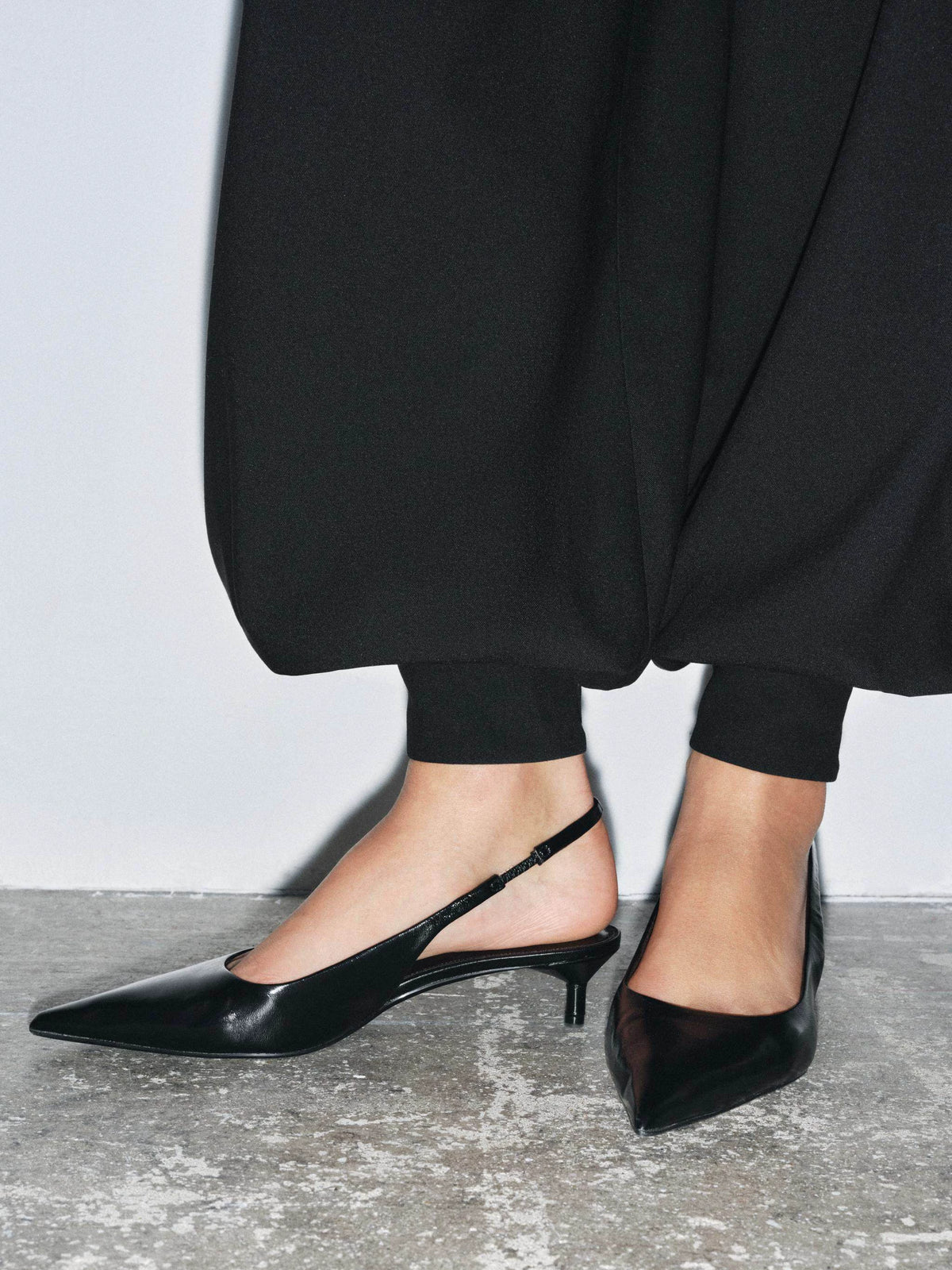 Women's Pointed-Toe Kitten-Heel Slingback Pumps