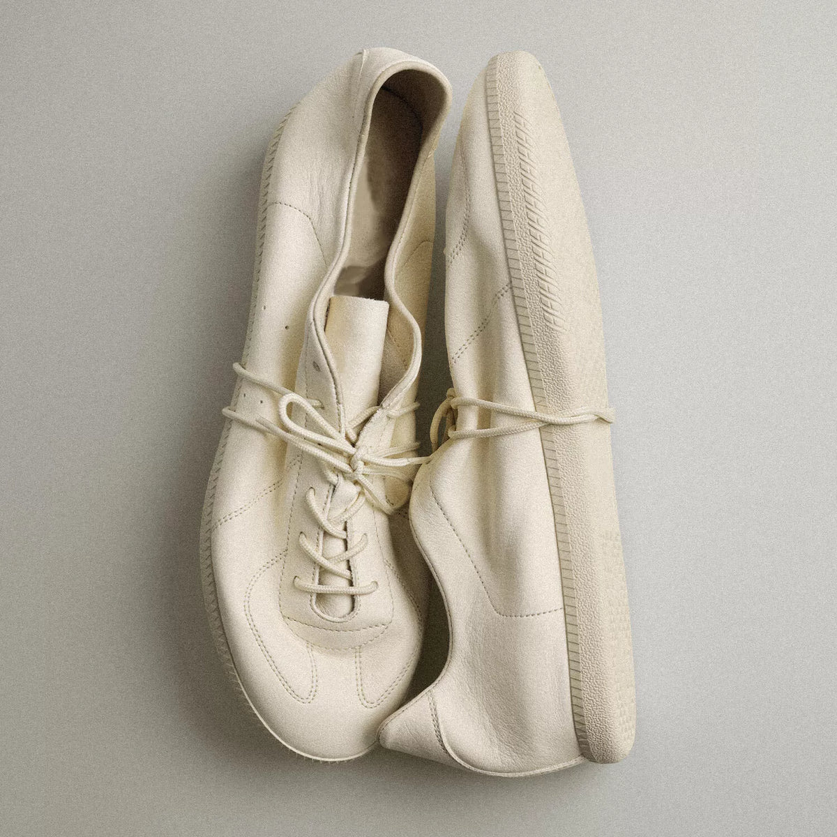 Achromate Leather Low-Profile Trainer Sneakers