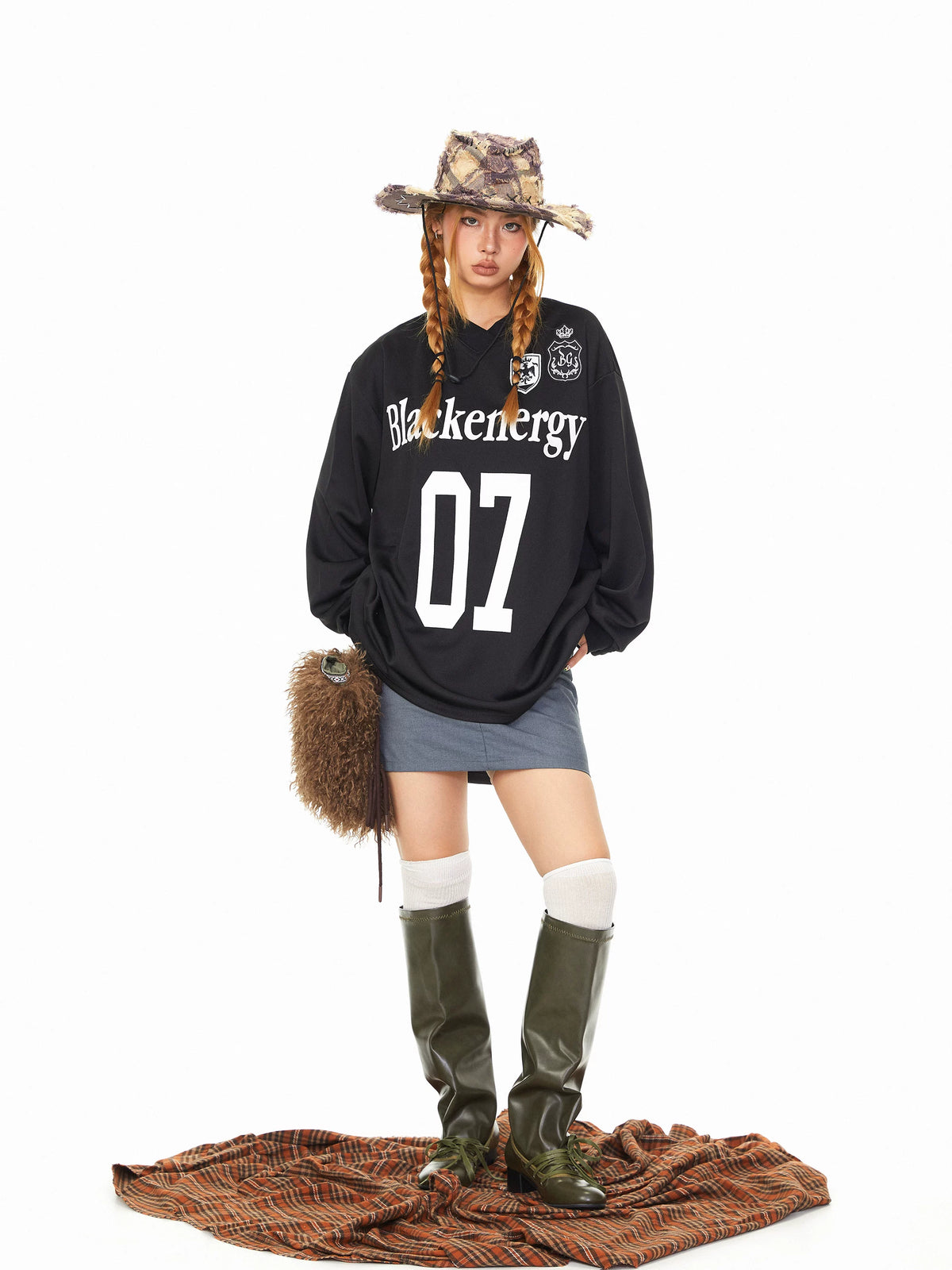 Number 07 V Neck Long Sleeve T-Shirt