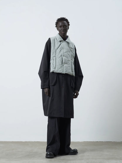Color Block Puffer Vest black front view