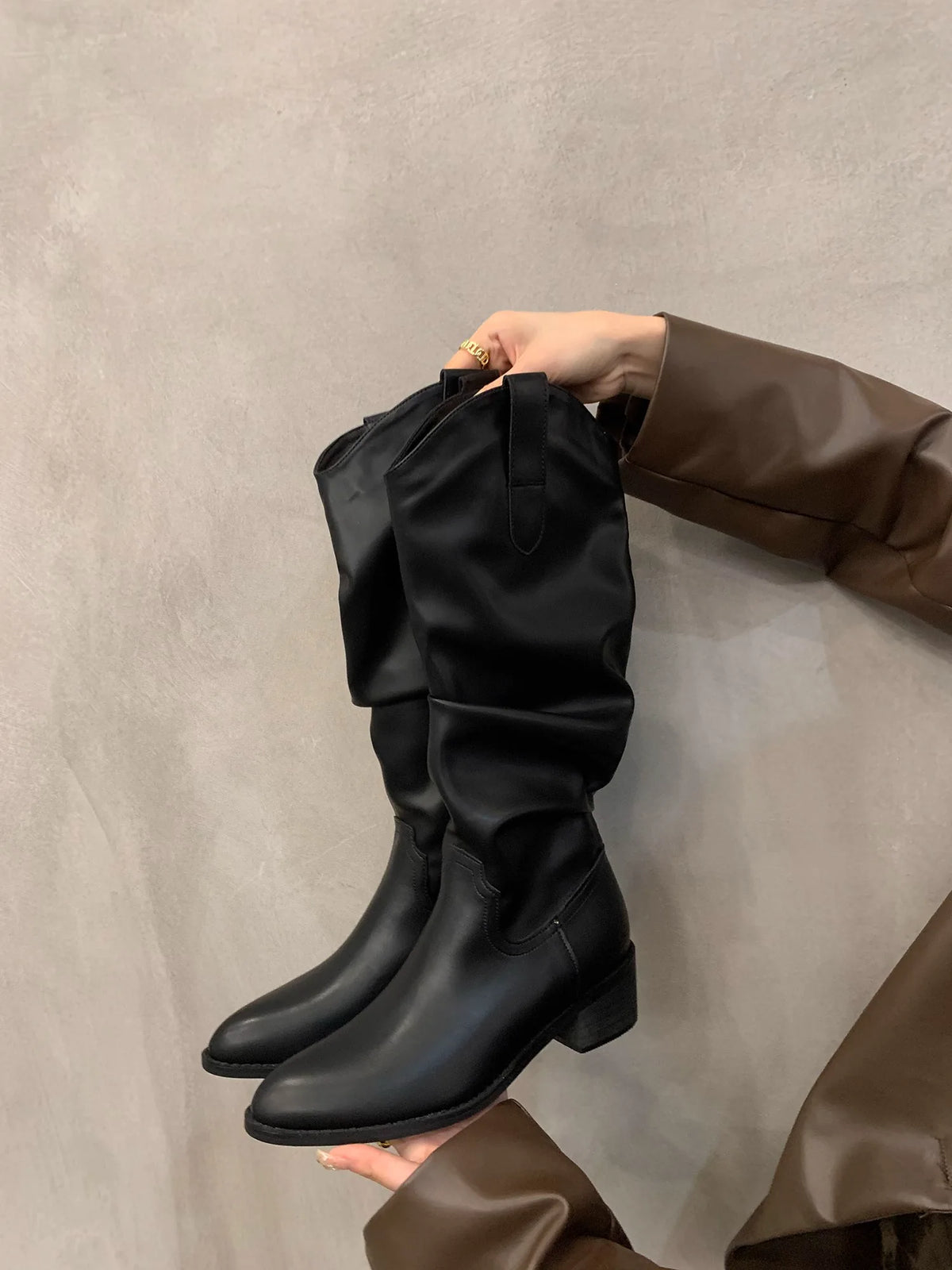 Women's V-Cut Western Knee-High Boots