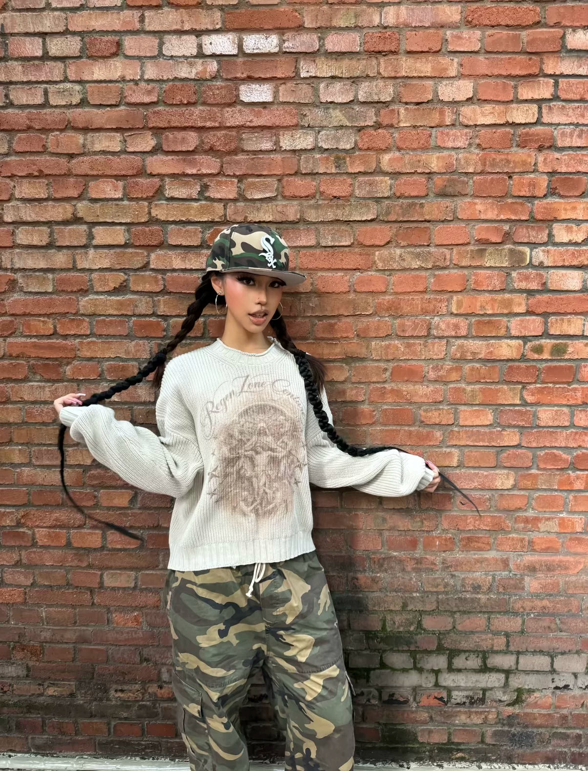 Star Orbit Relaxed Cropped Sweater