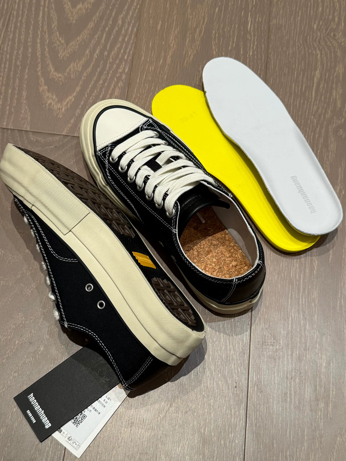 Platform Canvas Low-Top Sneakers