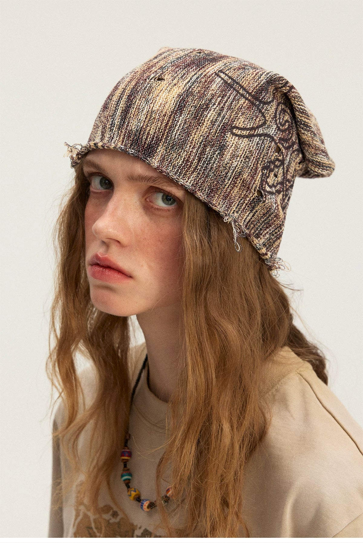 Distressed Starfish Graphic Knit Beanie, Vintage Washed Frayed Edge Winter Hat, Unisex Grunge Streetwear Cold Weather Cap