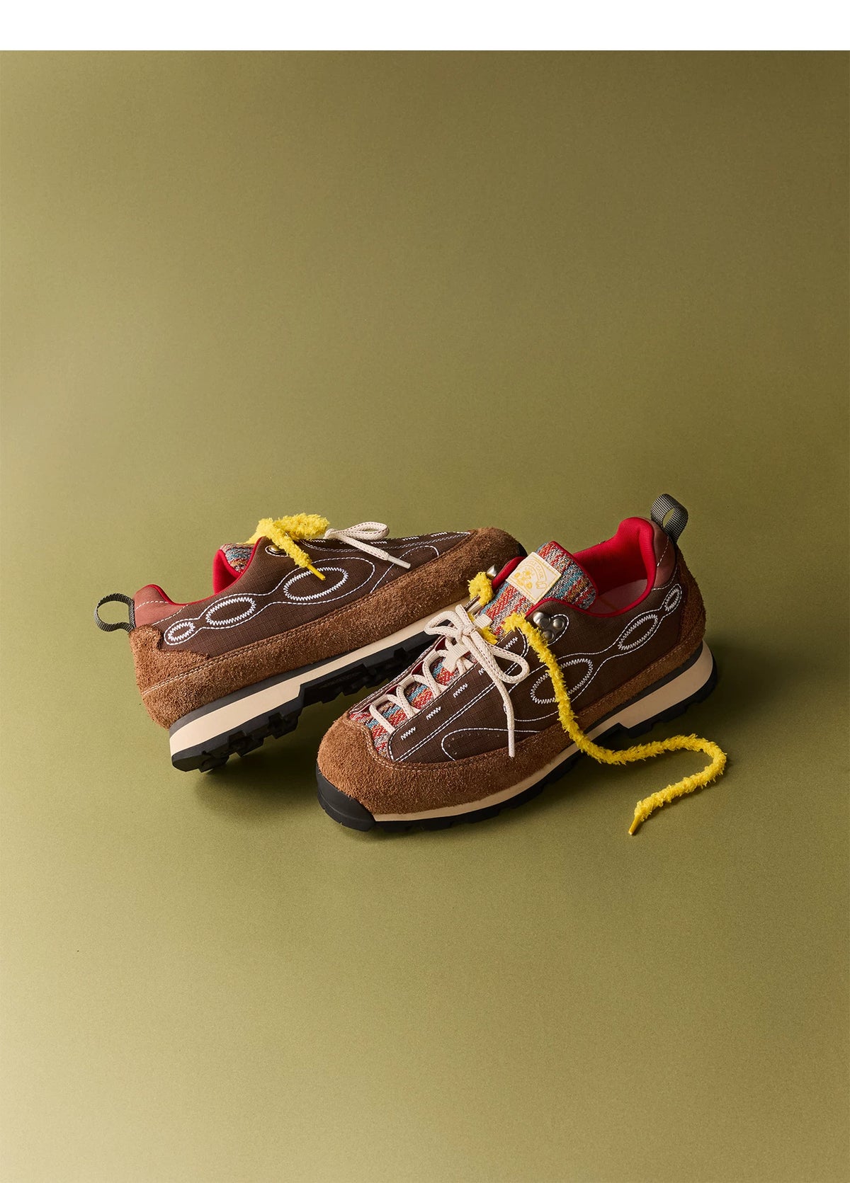 Chestnut Brown Retro Lace-Up Sneakers