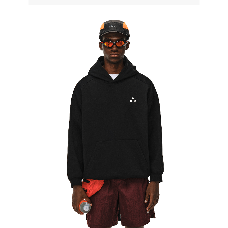 Men's women's outdoor print hoodie outfit - with burgundy shorts streetwear casual style