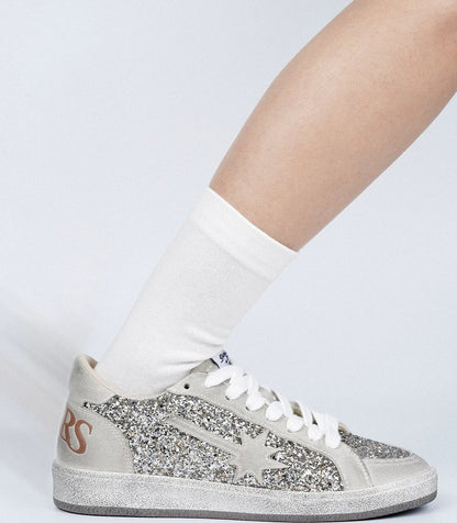 Graue Glitzer-Meteor-Distressed-Sneaker