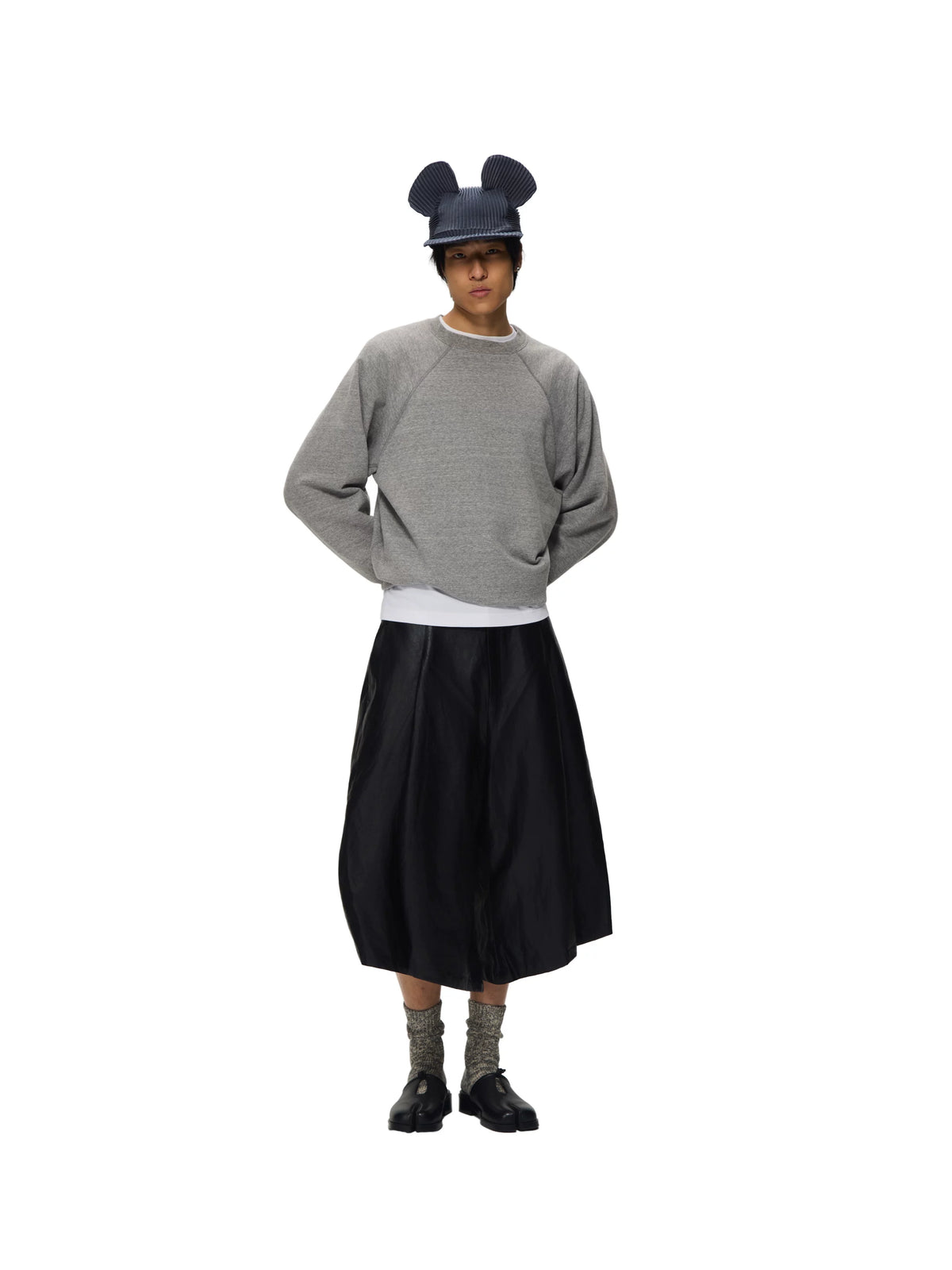 Unisex Black PU Leather Pleated Bermuda Shorts