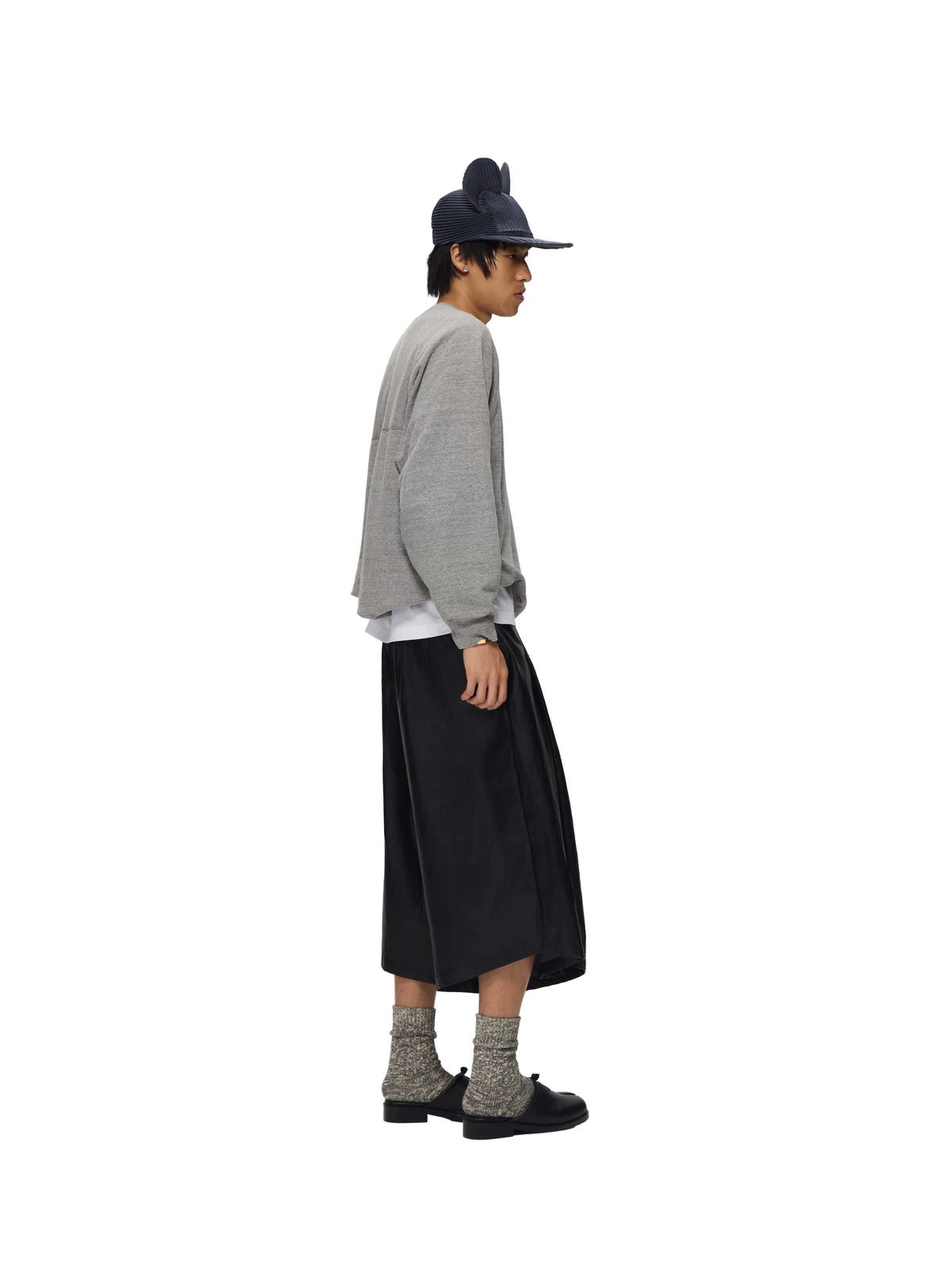 Unisex Black PU Leather Pleated Bermuda Shorts