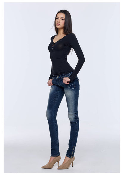 V-Neck Knit Base Layer Tee