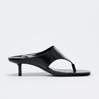 Women's Square Toe Mid-Heel Thong Slide Sandals — black thong mule, side view