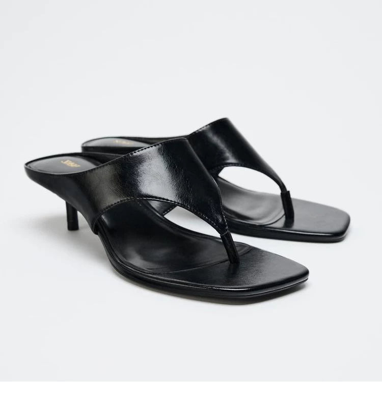Women's Square Toe Mid-Heel Thong Slide Sandals — black thong pair, front angle